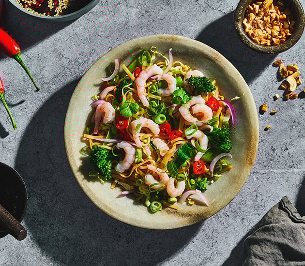 Wok with Norwegian prawns